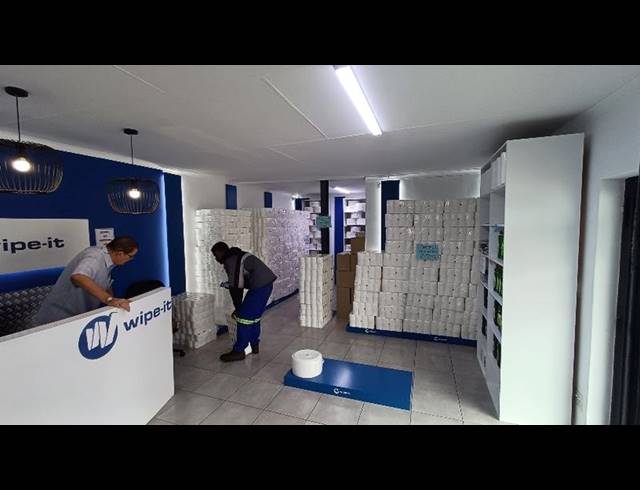 INDUSTRIAL PROPERTY TO RENT IN HENNOPSPARK